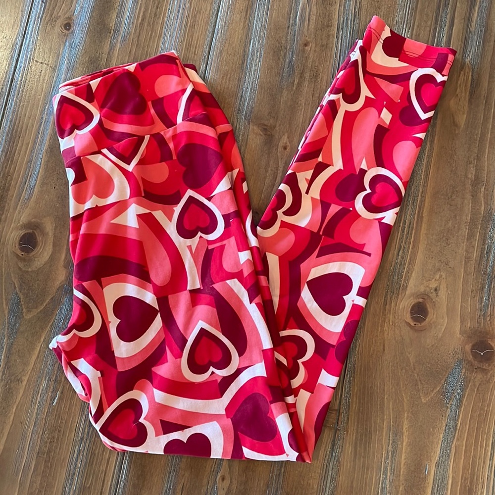LulaRoe leggings. Women’s. One size. Used. Very good condition.